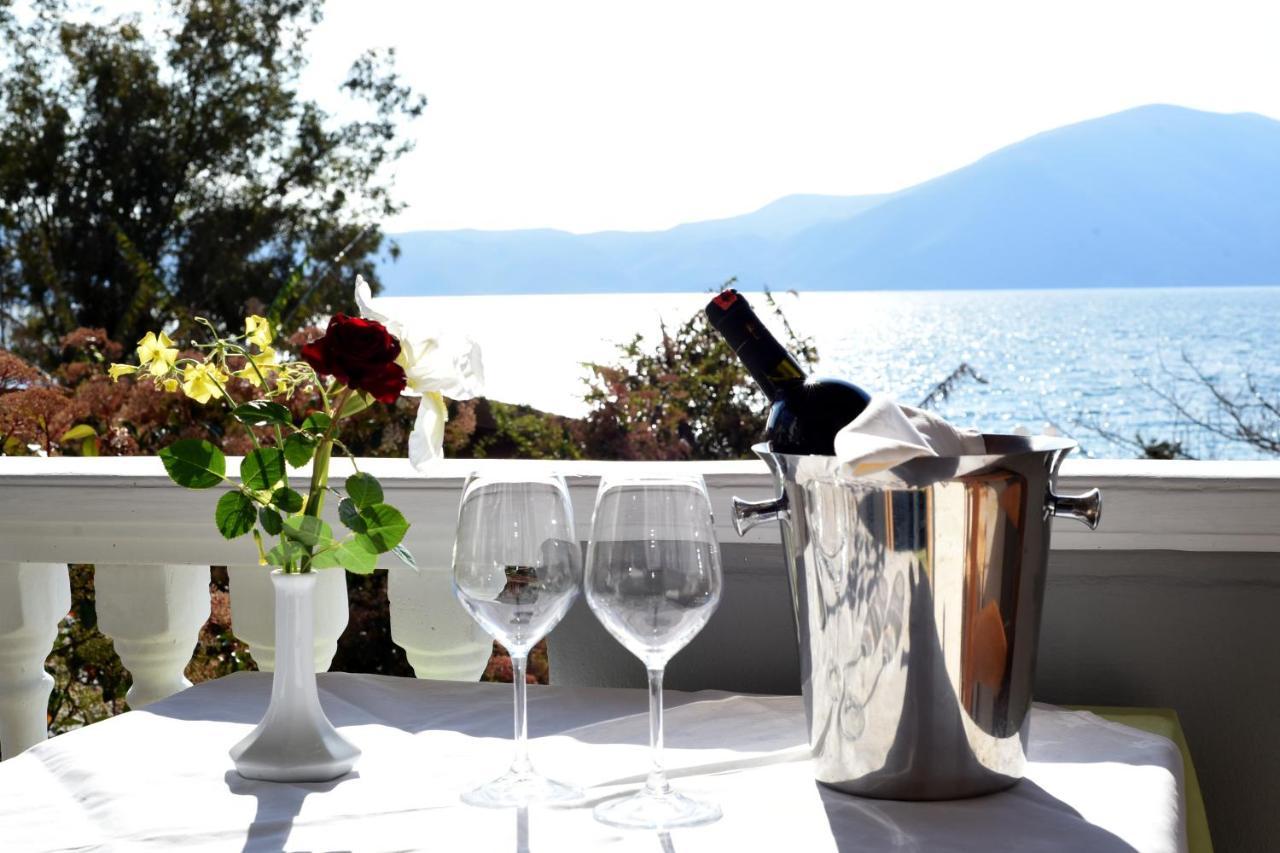 Hotel Ramosaco, Radhime, Vlore 외부 사진