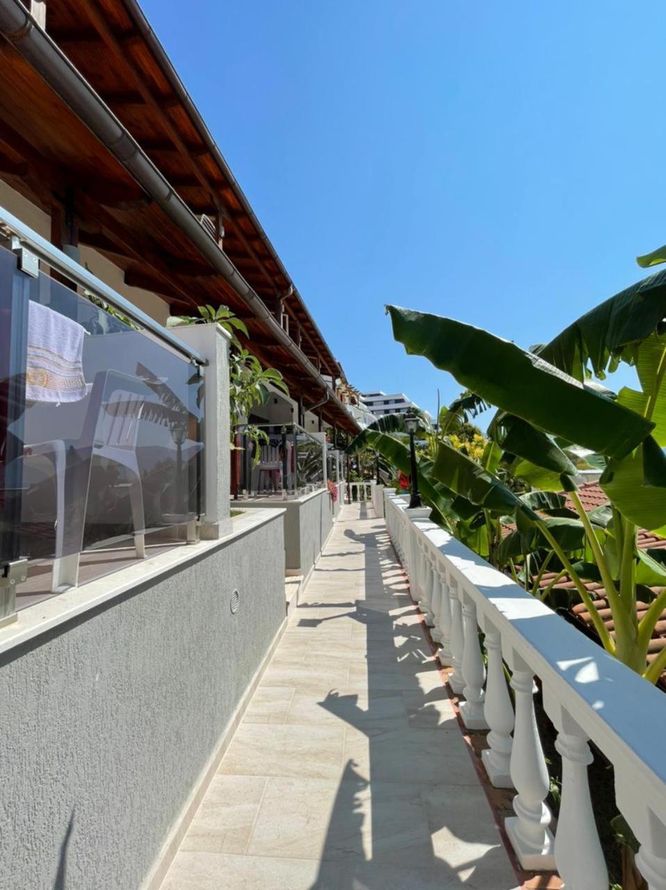 Hotel Ramosaco, Radhime, Vlore 외부 사진