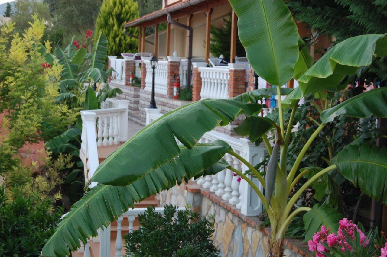 Hotel Ramosaco, Radhime, Vlore 외부 사진