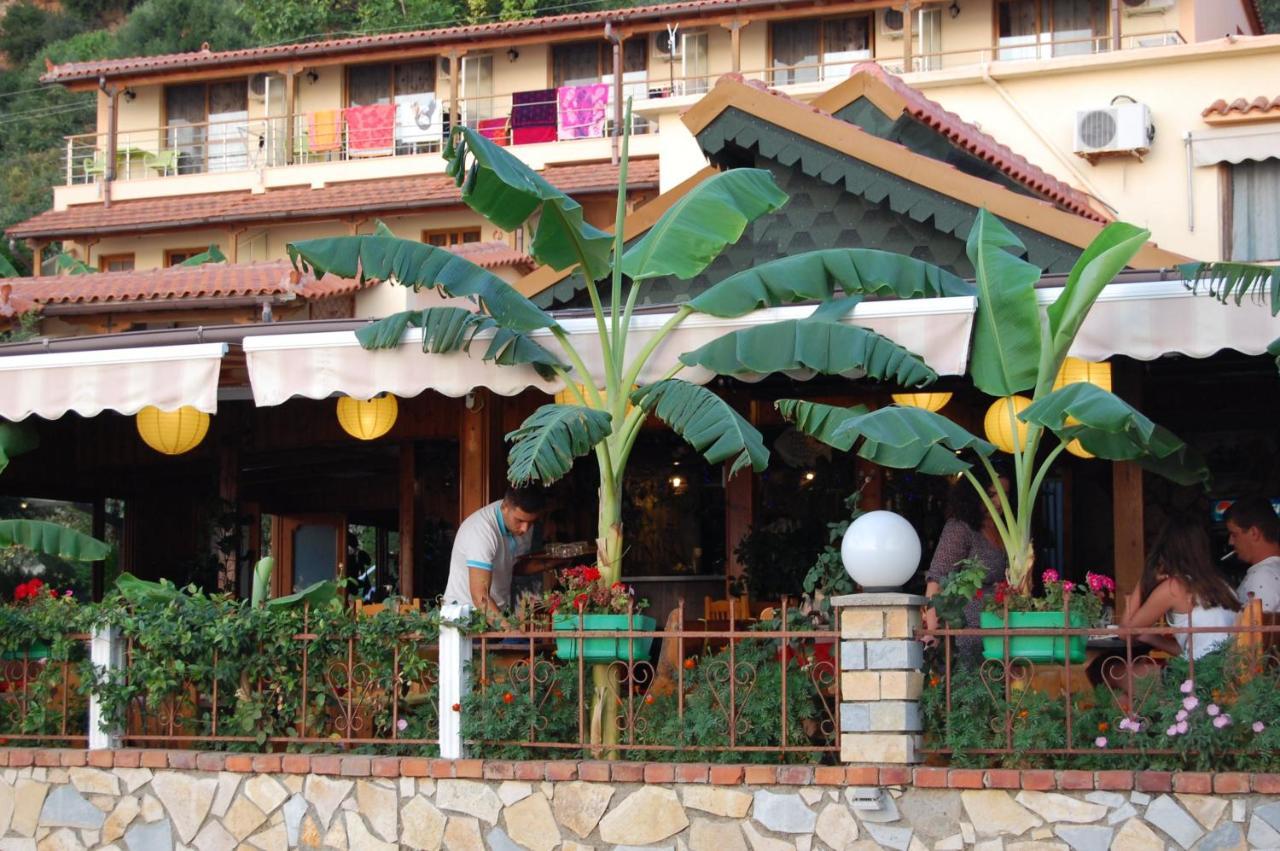 Hotel Ramosaco, Radhime, Vlore 외부 사진