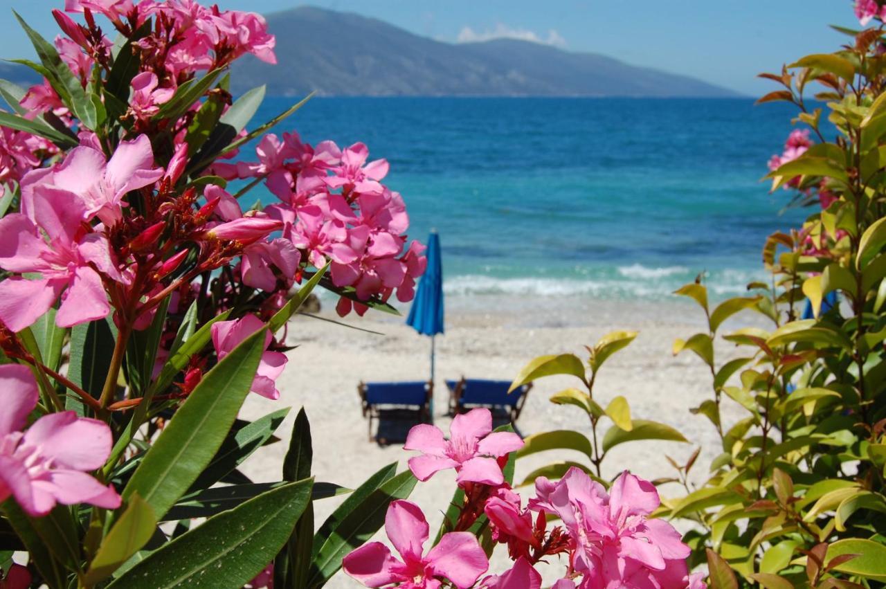 Hotel Ramosaco, Radhime, Vlore 외부 사진